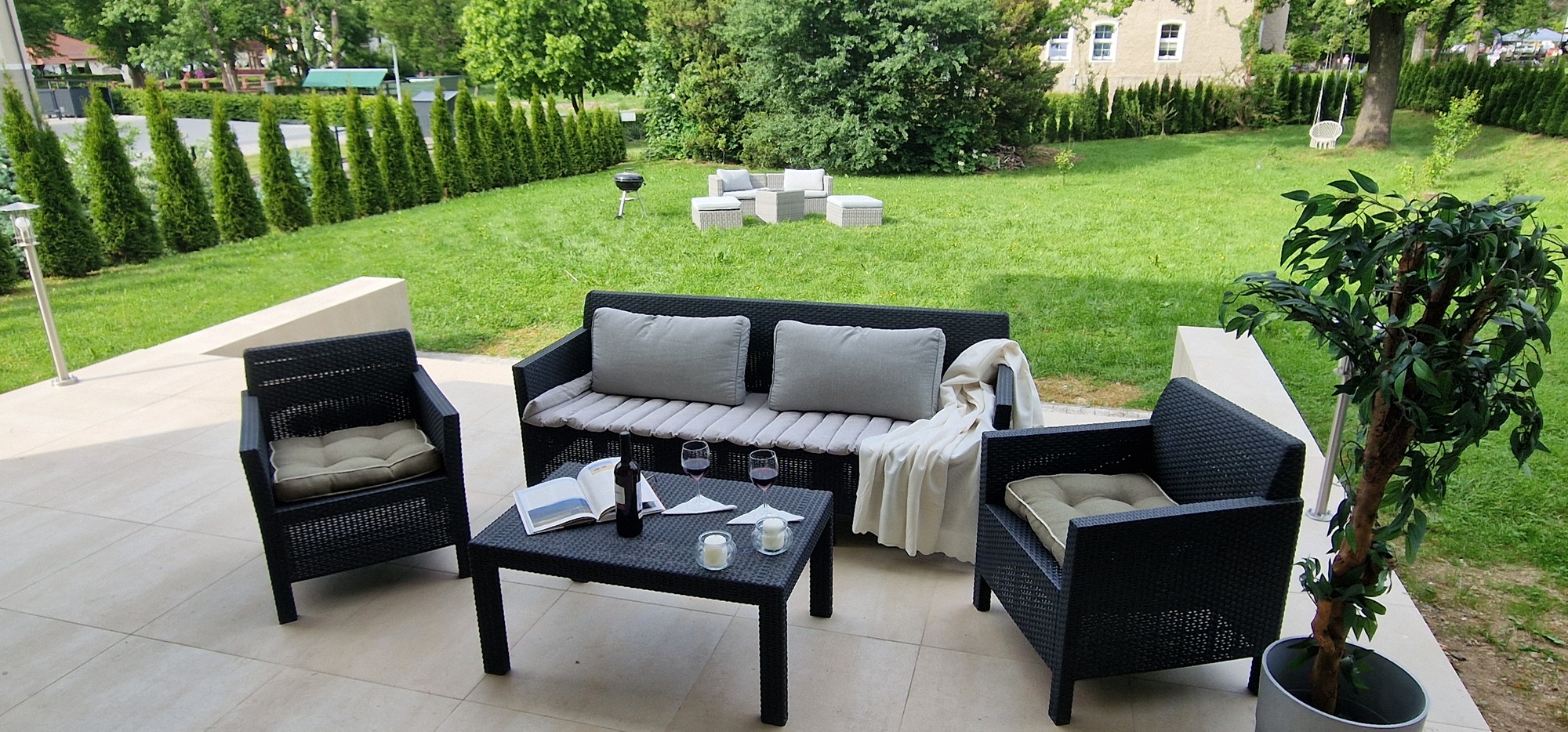 Ogród , zestawy wypoczynkowe ogrodowe, relax na świeżym powietrzu